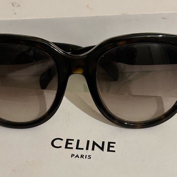 Celine Black Designer Sunglasses Classic Sophisticated Style - Picture 1 of 3